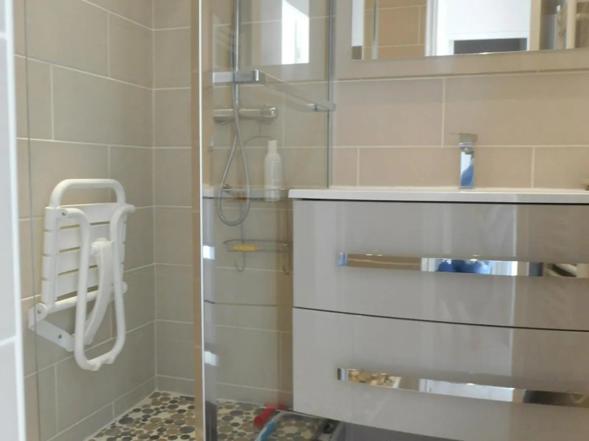 Apartment Magnifique 3 Pieces Avec Terrasse Et Parking, 4 Couchages, Villeneuve-Loubet Plage - Fr-1-252A-11 France