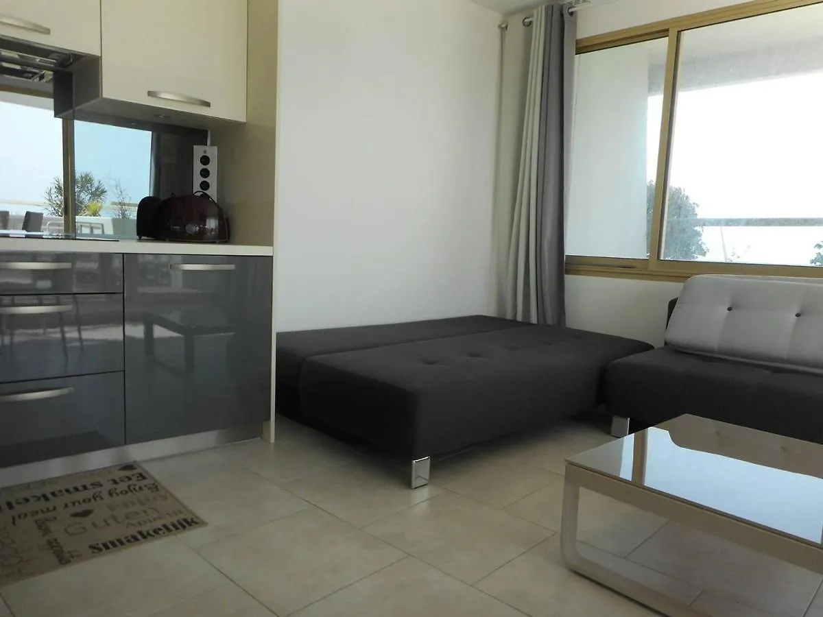 Magnifique 3 Pieces Avec Terrasse Et Parking, 4 Couchages, Villeneuve-Loubet Plage - Fr-1-252A-11 France
